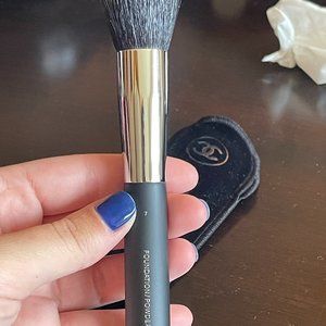 **NEW, UNUSED** CHANEL FOUNDATION/POWDER BRUSH
